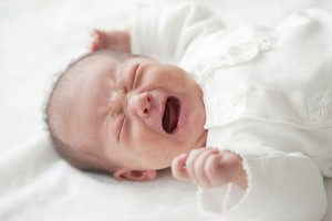 Sapte remedii impotriva colicilor la bebelusi