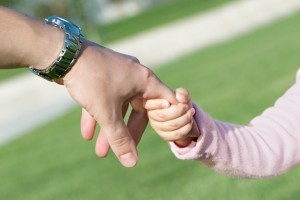 Adoptiile - intre mentalitate si dragoste pentru copii