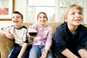 Copiii petrec prea mult timp in fata televizorului?